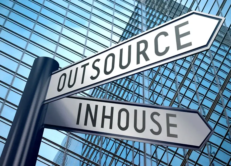 IT Outsourcing vs. In-House Teams